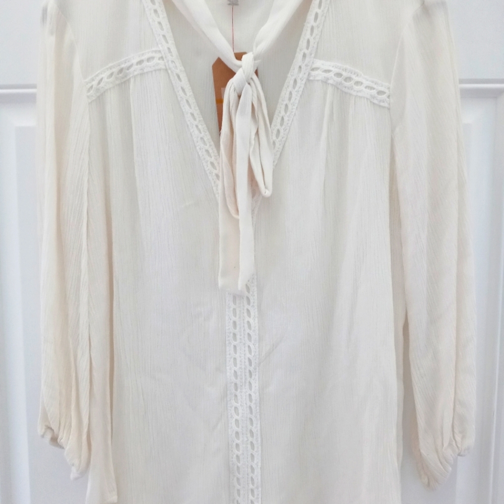 Peasant top. New with tag.